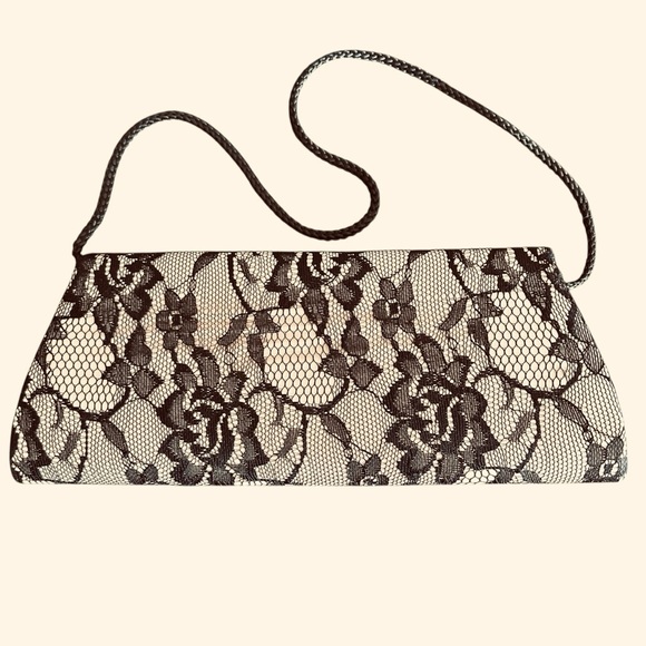 Jessica McClintock Black Lace Evening Bag - Picture 2 of 4